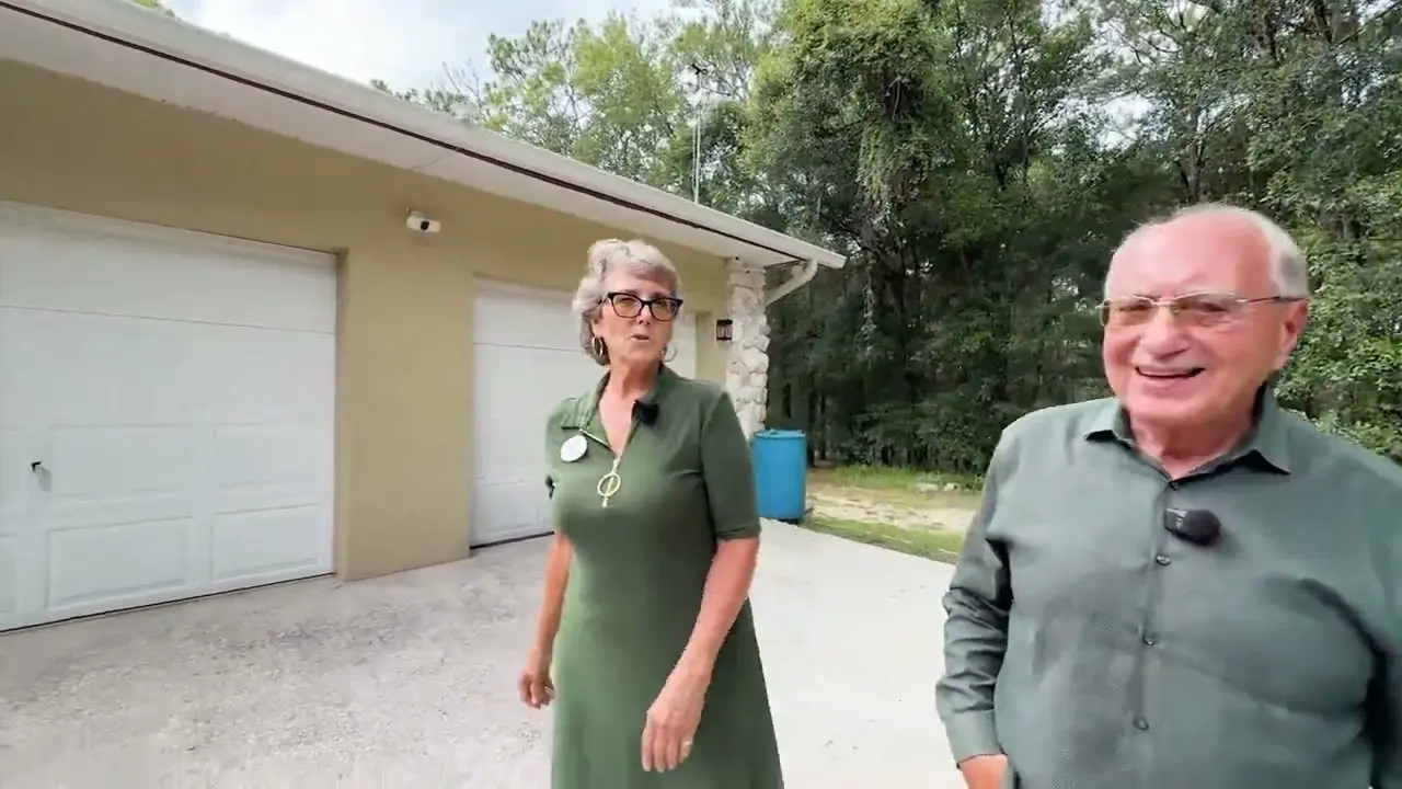 Cover of a new listing in Brooksville, Florida.