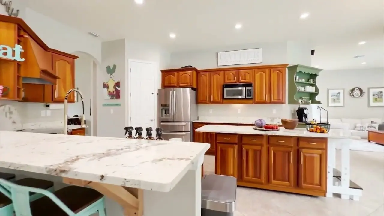 Cover of a just-listed home in Brooksville, Florida.