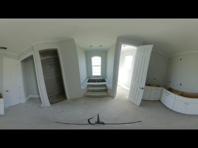 Cover of the Weatherly listing with a 360-degree property view.